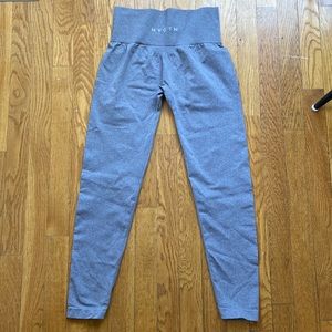 NVGTN Grey seamless high waist leggings, size medium